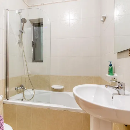 Cosy & Stylish 1br In The Heart Of By 360 Estates Daire Gzira