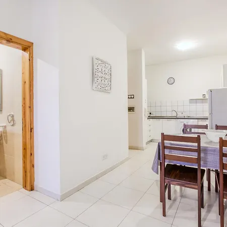 Cosy & Stylish 1br In The Heart Of By 360 Estates Daire Gzira